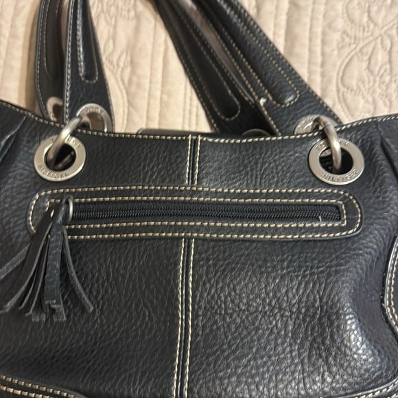 Tommy Hilfiger Black Bag - Picture 9 of 12
